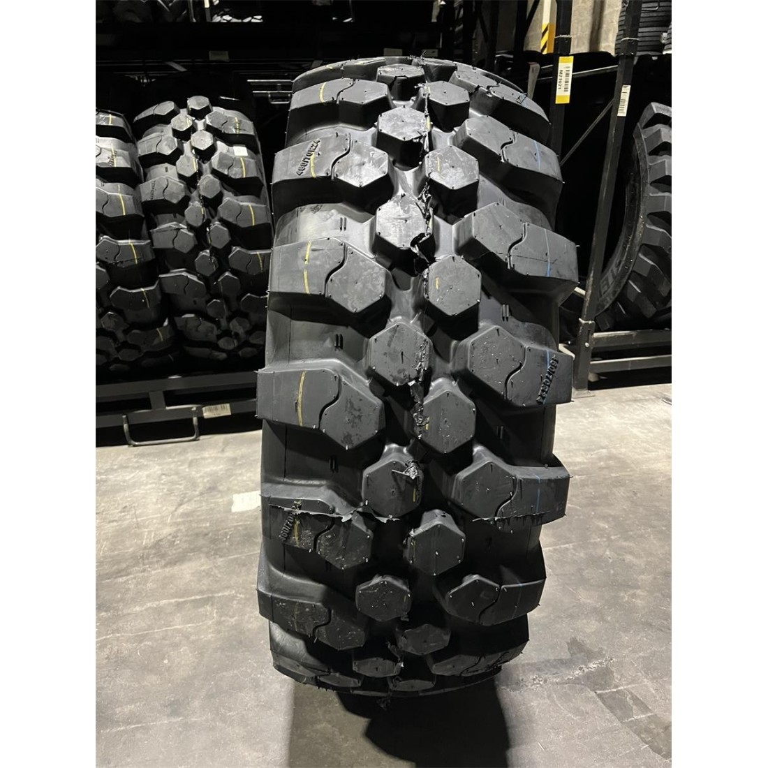 460/70R24 Roadhiker Multipro 100 159A8 (159B) TL