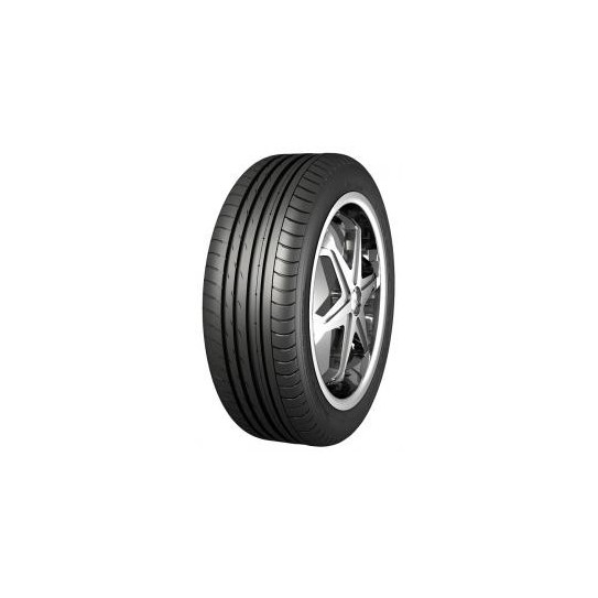 Nankang AS2+ 215/45R17 W
